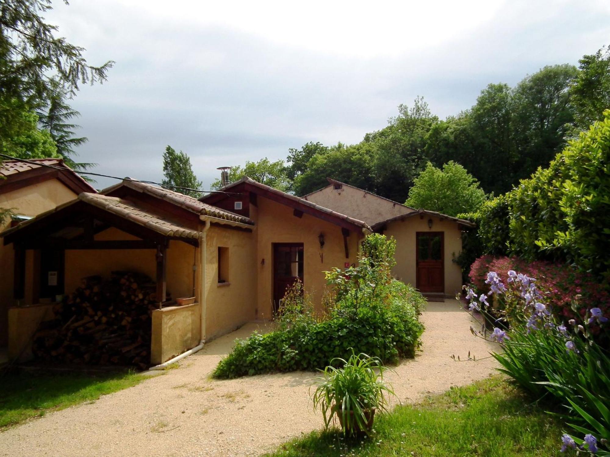 Domaine De Gavaudun Villa Room photo